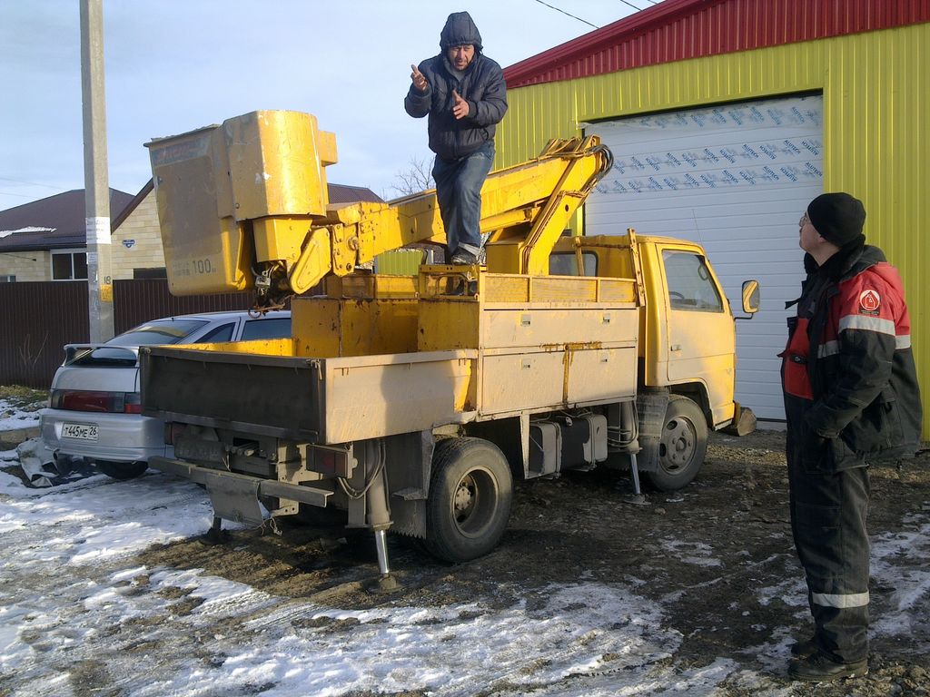 Фото автовышки Isuzu Elf - 2